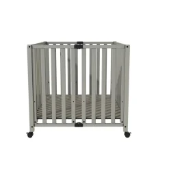 Bebies First Baby Box Met Wieltjes Sarah Met Matras New