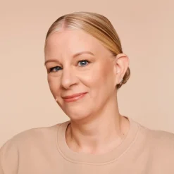 Catrice HD 030 Sand Beige Liquid Coverage Foundation Best