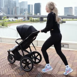 Deryan Bolt Jogging Kinderwagen Inclusief net en pomp Outlet