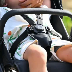 Deryan Easy Luxe Lichtgewicht Buggy + Regenhoes – Compact & Comfortabel Hot