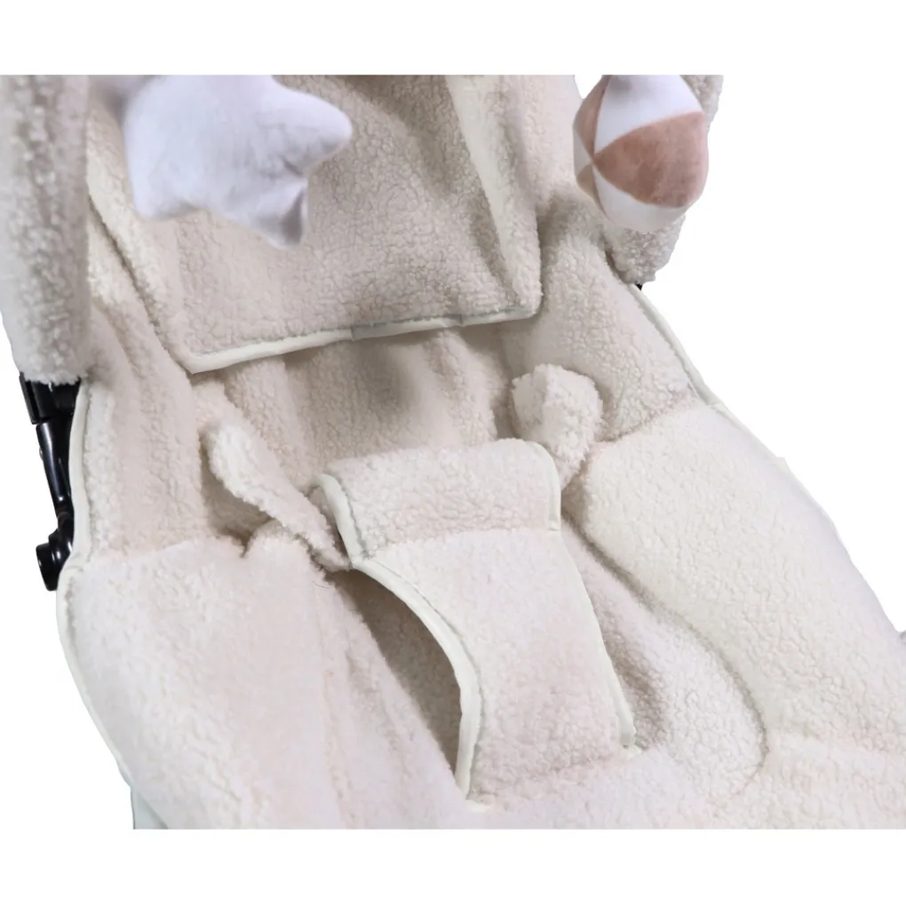 Ding Viggo Bouclé Off-white Wipstoel Hot