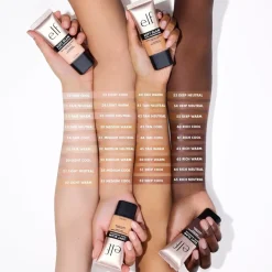 ELF e.l.f. Soft Glam 25 Light Neutral Satin Foundation New