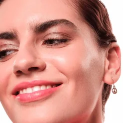 Essence 03 Oyster Crèmeoogschaduw Clearance