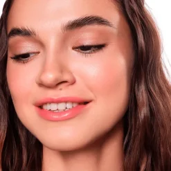 Essence 02 Pearl Crèmeoogschaduw New