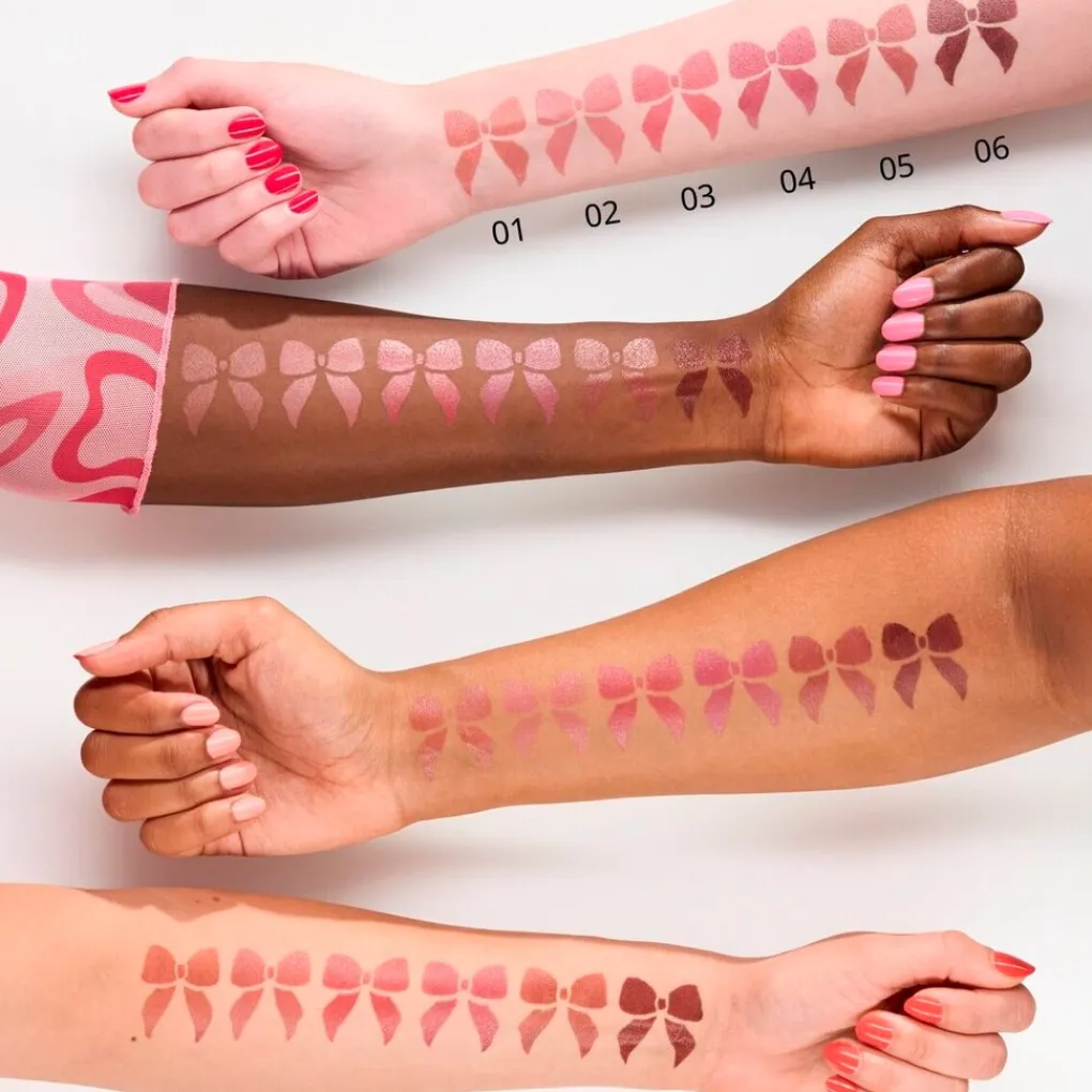 Essence Satin Glow 01 Whole Latte Love Luminous Shine Lipstick New