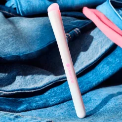 Essence The Jeans Club Lip & Cheek Silicone Brush Sale