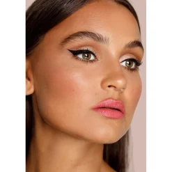 Kruidvat Infallible Flicks Matte Eyeliner Pen