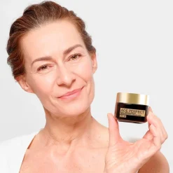 L'Oreal Paris L'Oréal Paris Age Perfect Cell Renaissance Revitaliserende Verzorging Dagcrème SPF30 Best