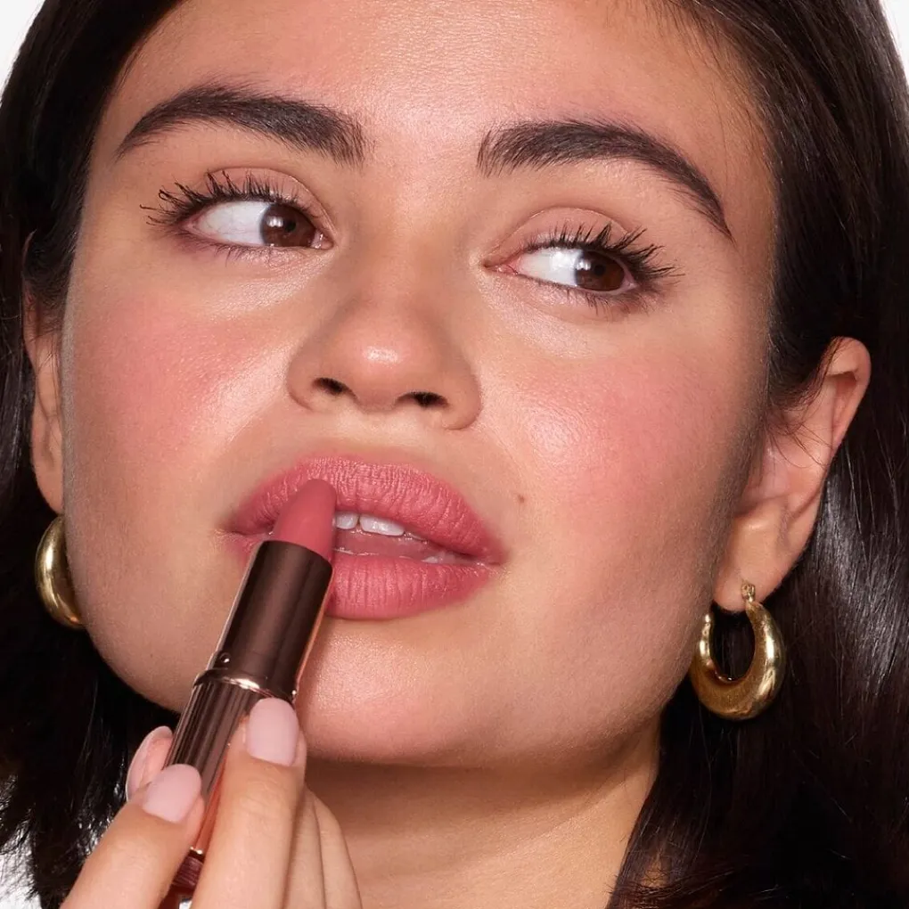 MCoBeauty Very Shelley Crème Matte Luxe Lipstick Outlet