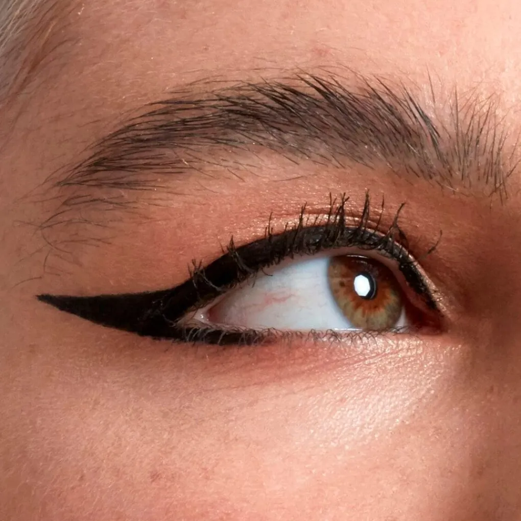 NYX Professional Makeup Epic Wear 01 Black Waterproof Liquid Eyeliner New