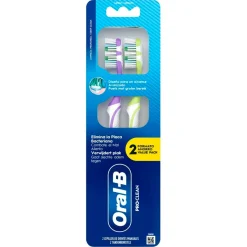 Oral B Oral-B Pro-Clean Medium Tandenborstel